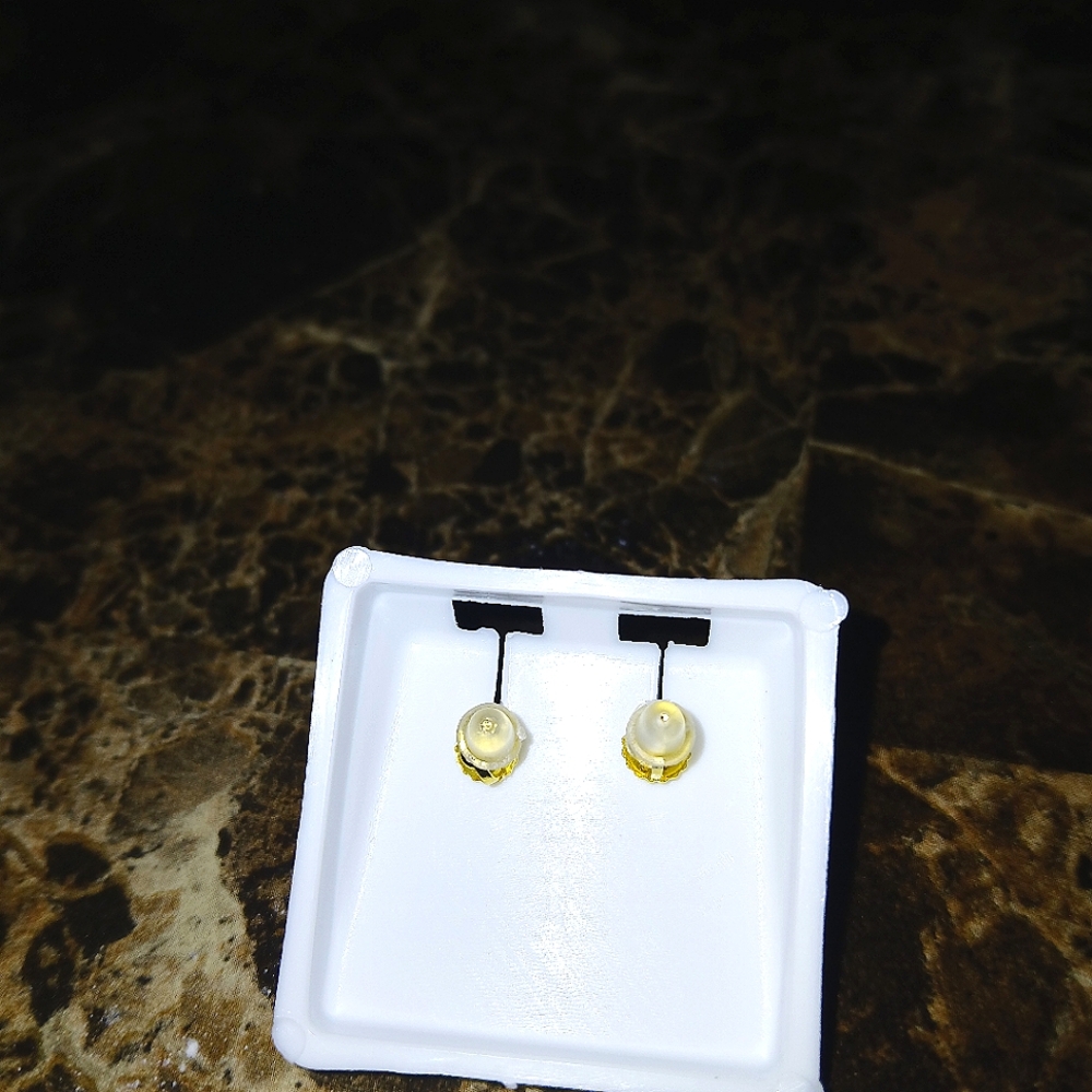 NIB 14kt Gold Over 925 Sterling Silver Stud CZ stone Earrings - Picture 7 of 12